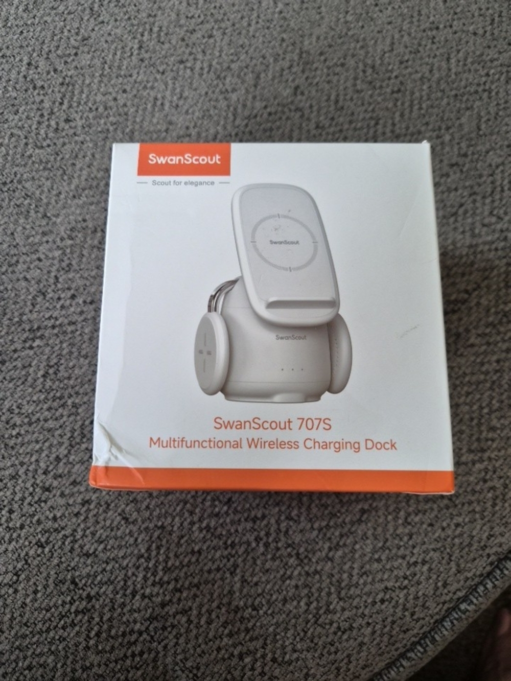 SwanScout 707S Multifunctional Wireless Charging Dock - White